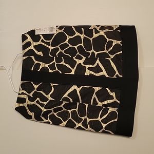 NWT- Women's size 2 Etcetera Skirt, Animal Print, black and gold